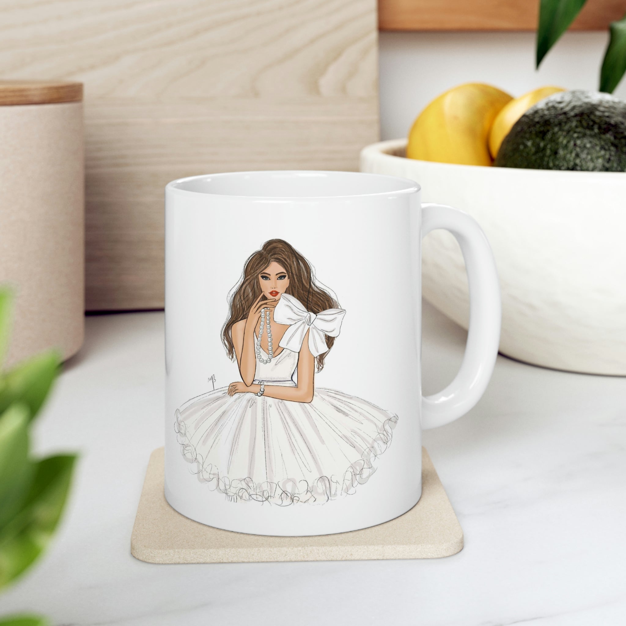 The lady with pearl necklace mug